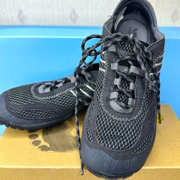 MERRELL -Pace Glove Barefoot Athletic Cross-Training, Trail Running Gray Shoe. - Picture 6 of 9